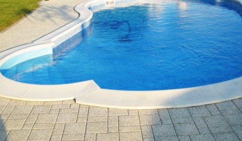 Fertiger Swimmingpool von WR Pool Fertiger Swimmingpool von WR Pool